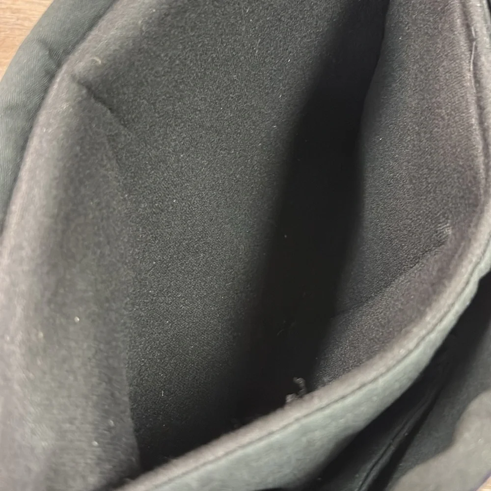 Finnigan 15” Laptop Messenger Bag
